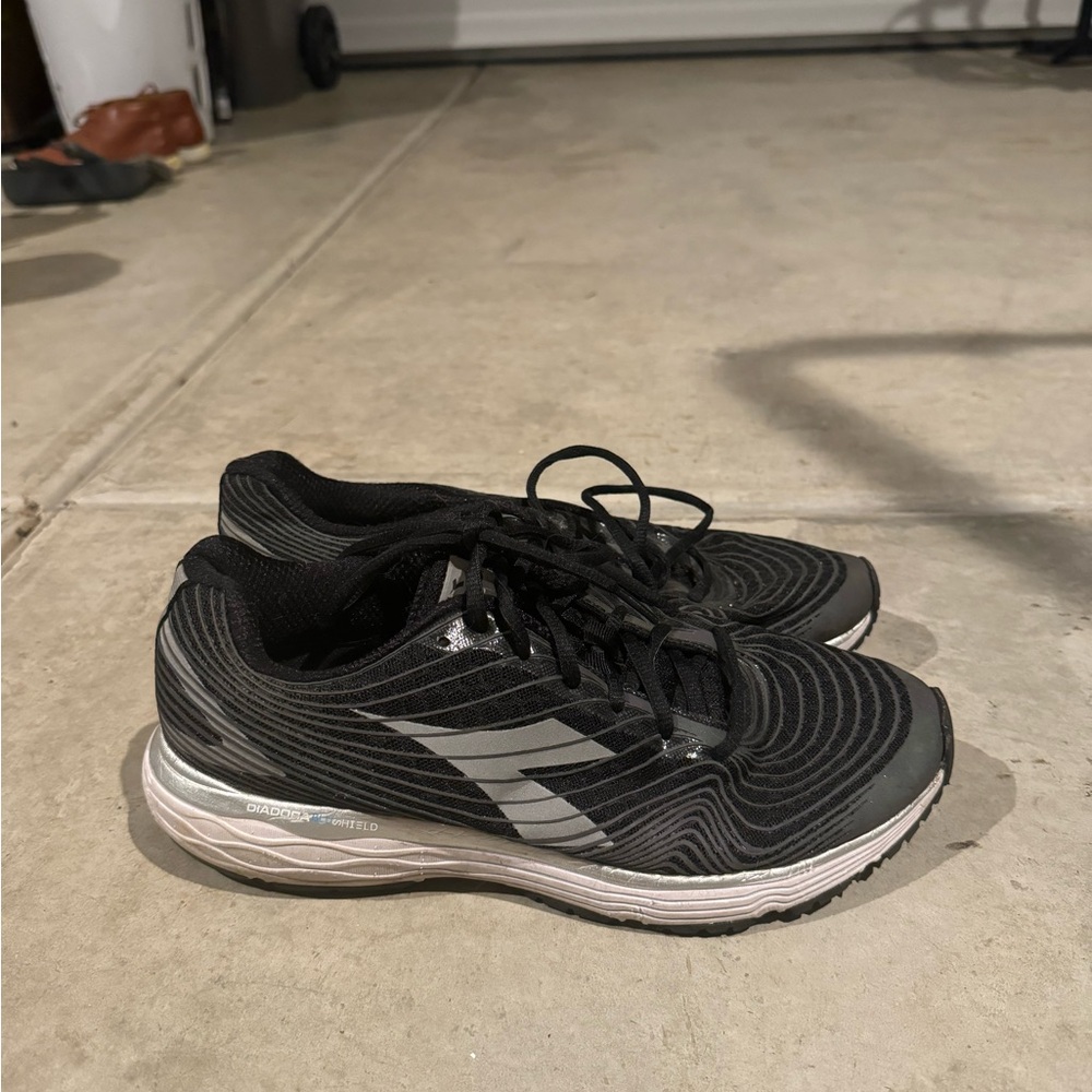 Brooks Diadora